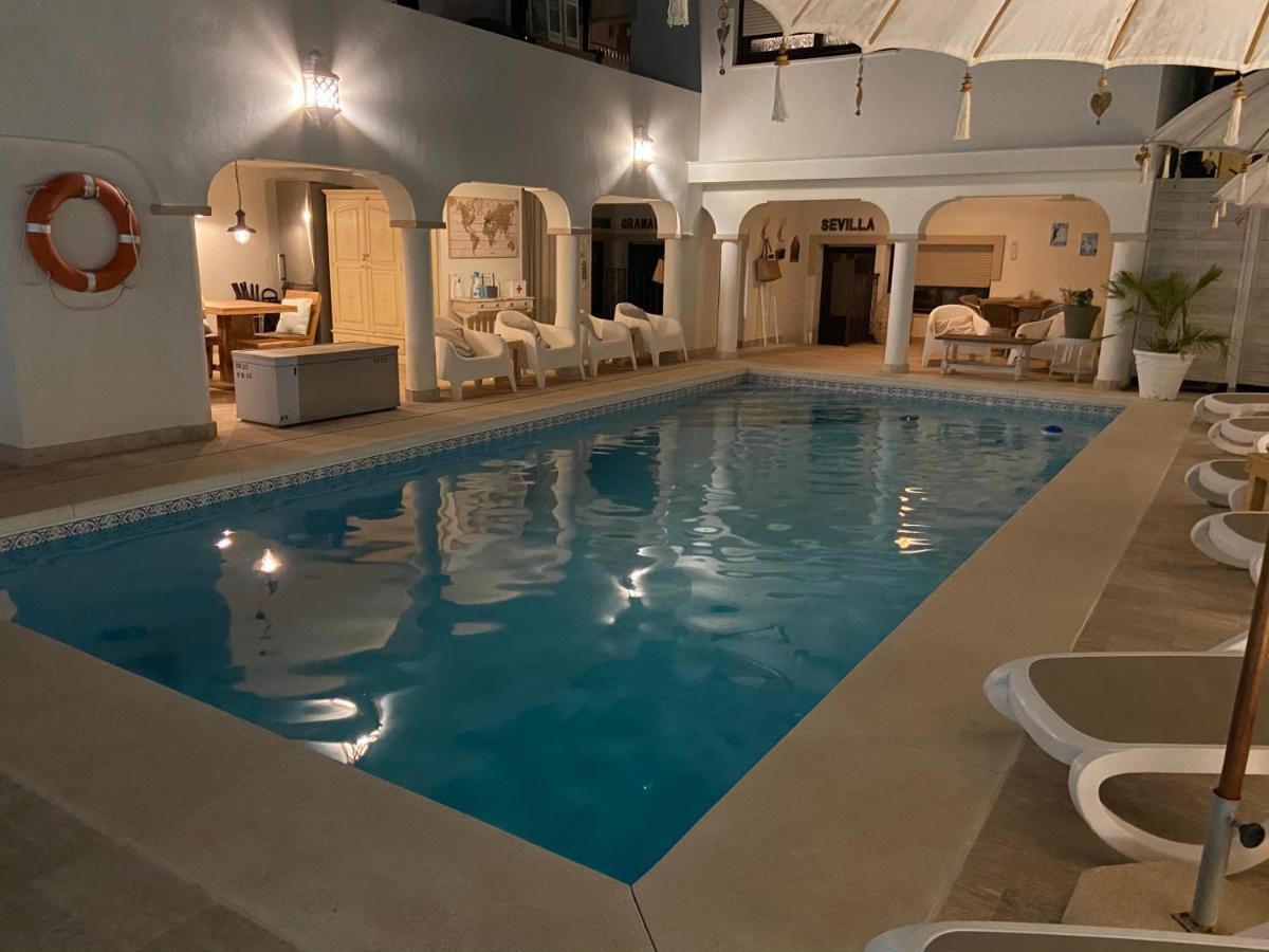 Casa Holandaluzas Marbella Near Beach, With Salt Water Pool And Private Parking エクステリア 写真